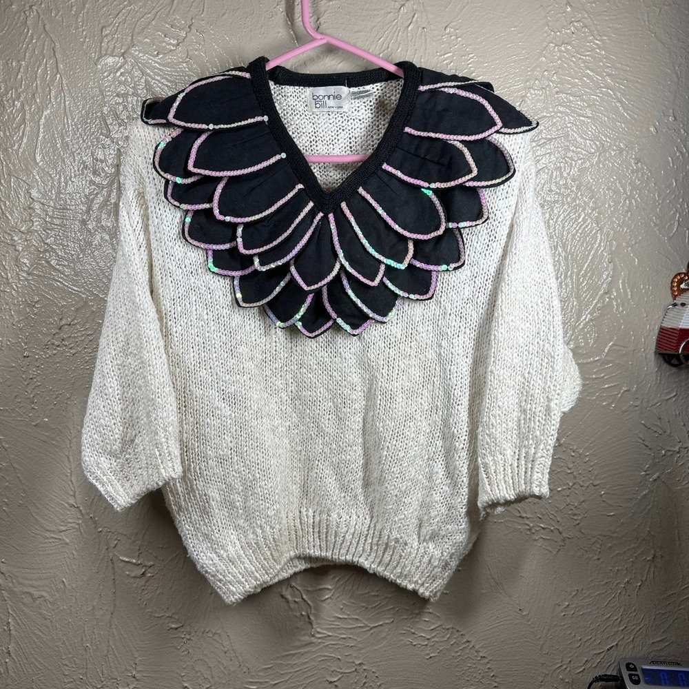 Vintage Bonnie and Bill Pullover Sweater Black White Sequins Pleated Size Large